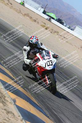 media/Jan-18-2024-Racers Edge (Thu) [[008952c709]]/B Group/Session 2 (Turn 15 Inside)/